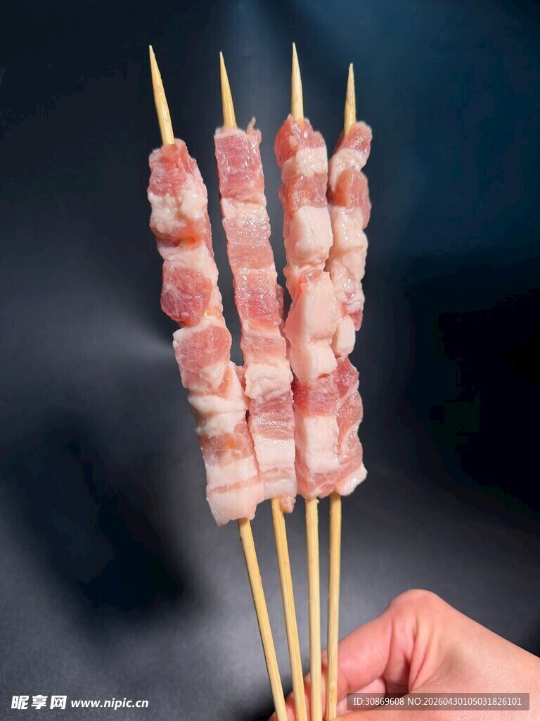 爆汁五花肉串
