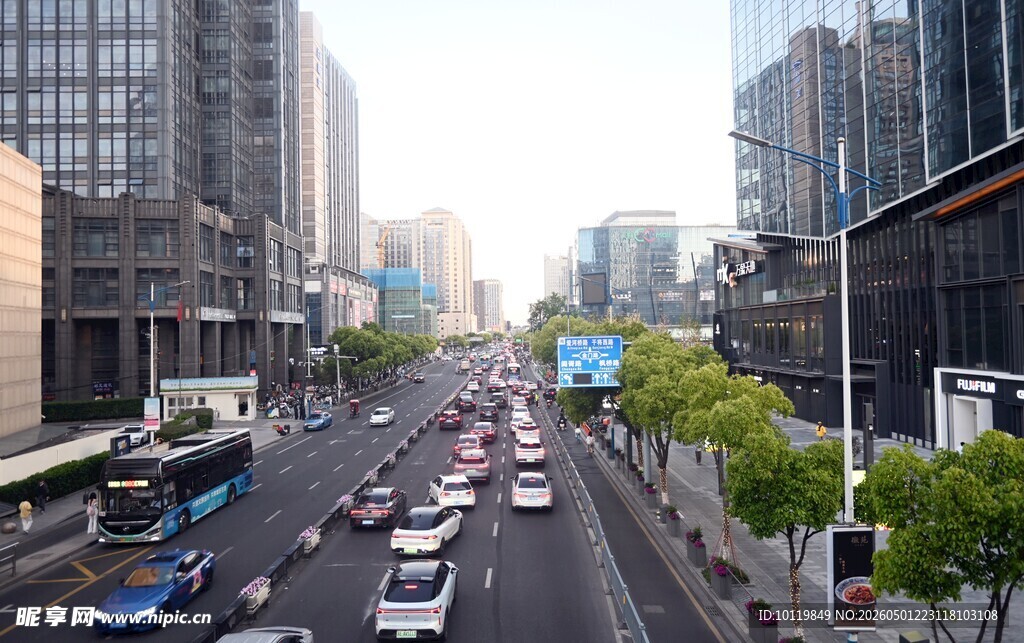 苏州石路街景