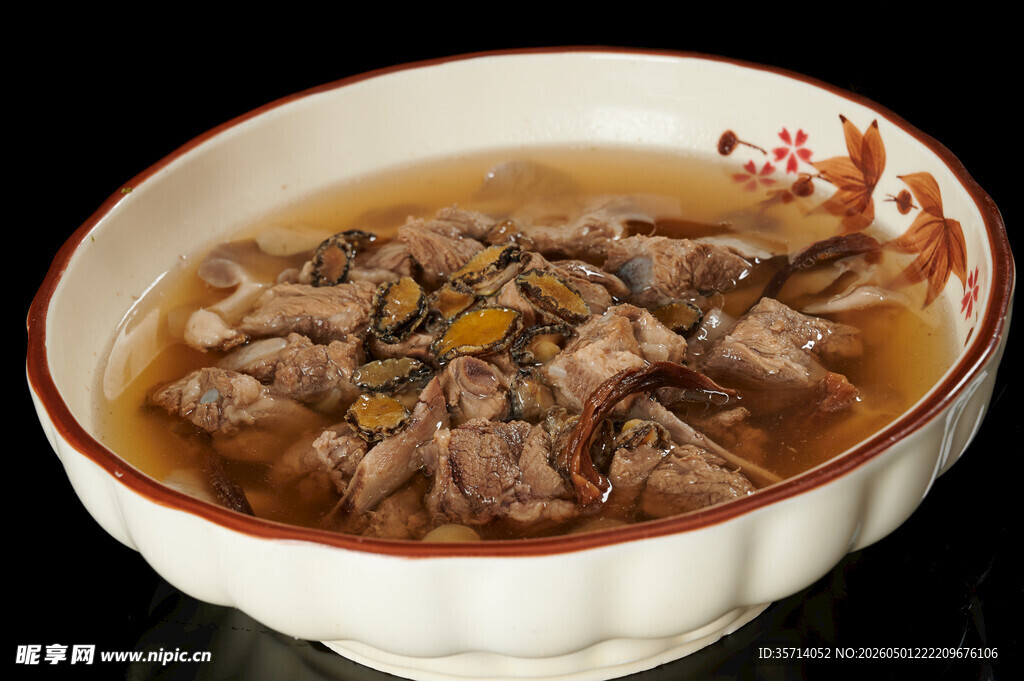 香浓牛肉汤美味诱人