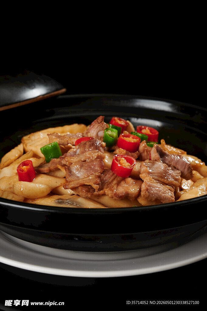 砂锅美味排骨煲