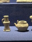 古代陶制茶具展示