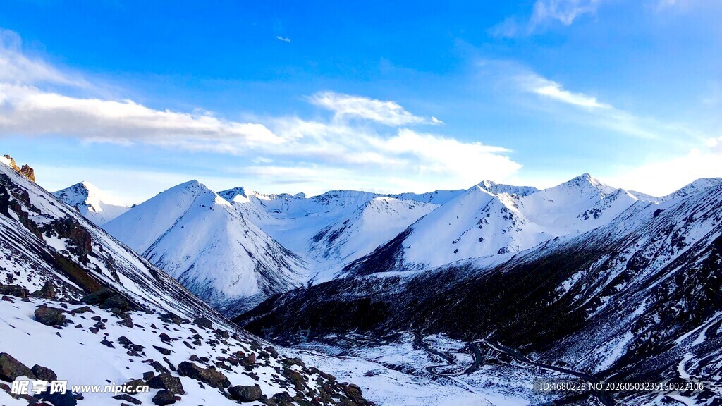 壮丽雪山美景