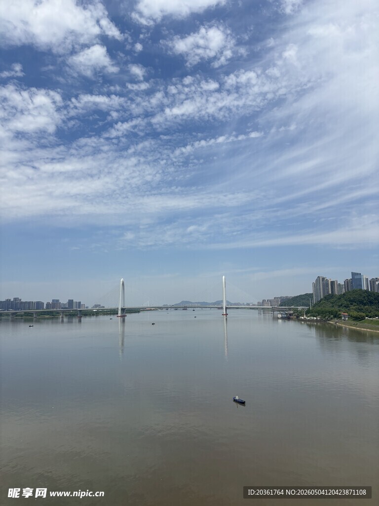 河畔风