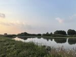 湖畔黄昏美景
