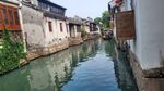 周庄水乡小巷河道景观