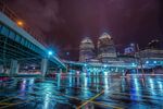 雨夜城市停车场绚丽夜景