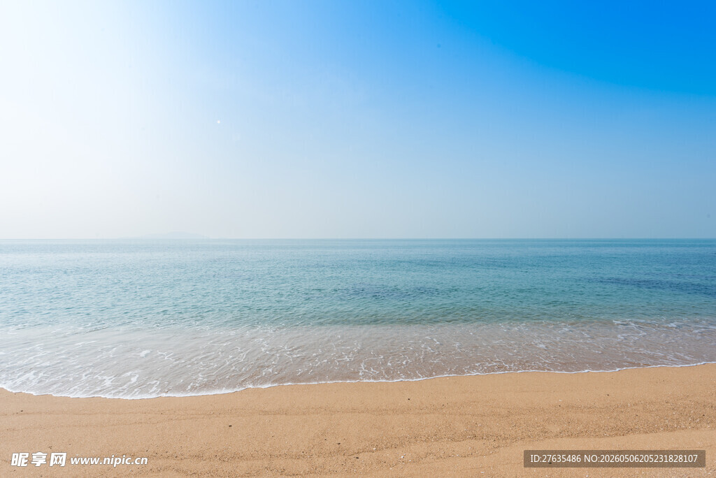 阳光沙滩海景图