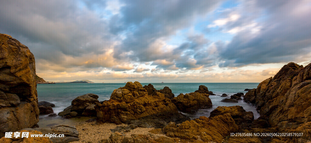 海边黄昏美景