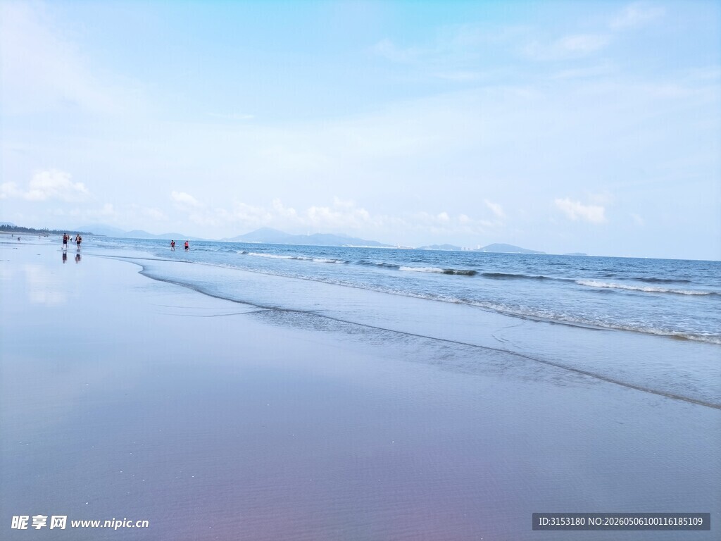 海边漫步 静谧美丽海岸线