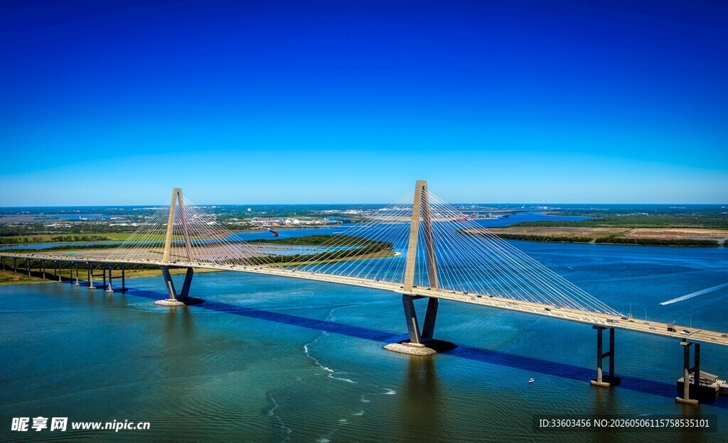 跨海大桥全景