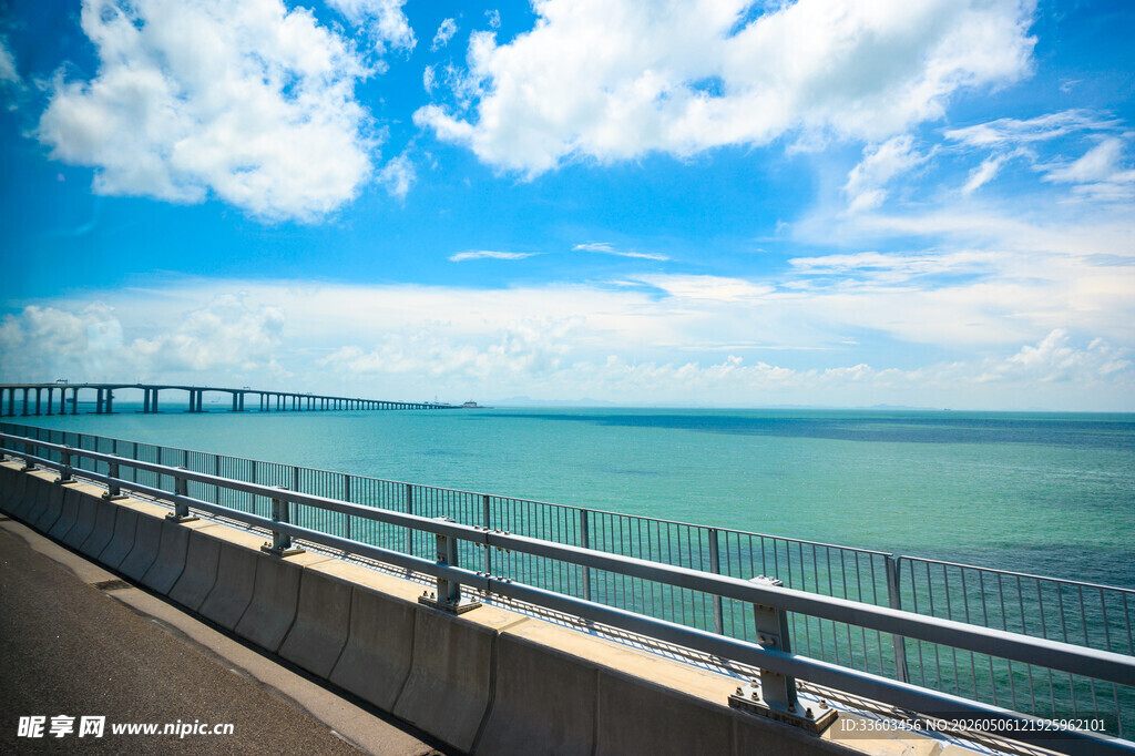海上公路美景