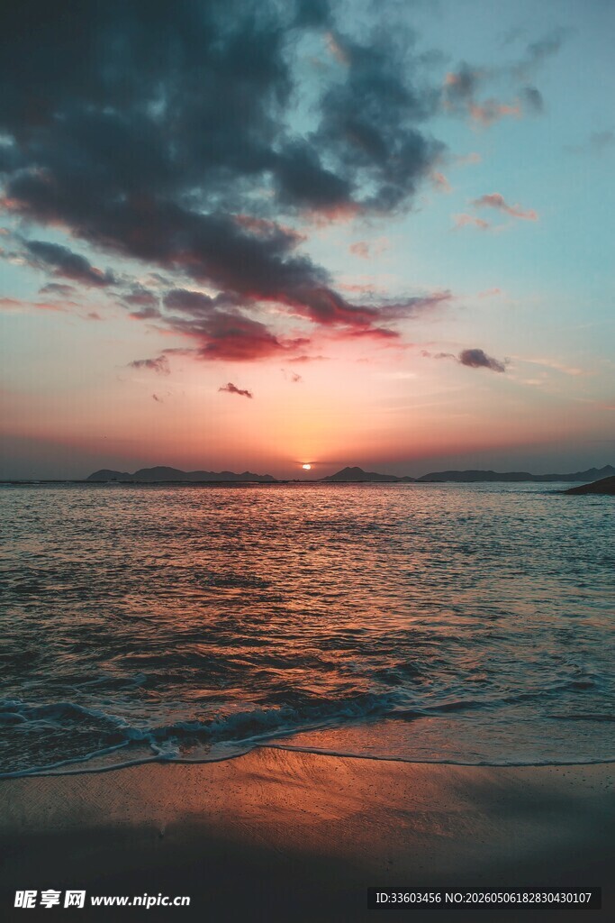 海边绝美日落景象