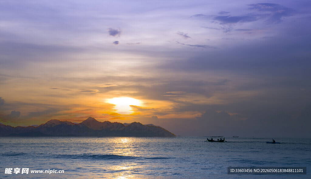 海上日落美景