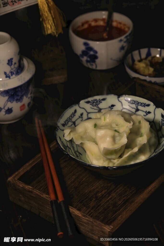 中式传统美食饺子摆拍