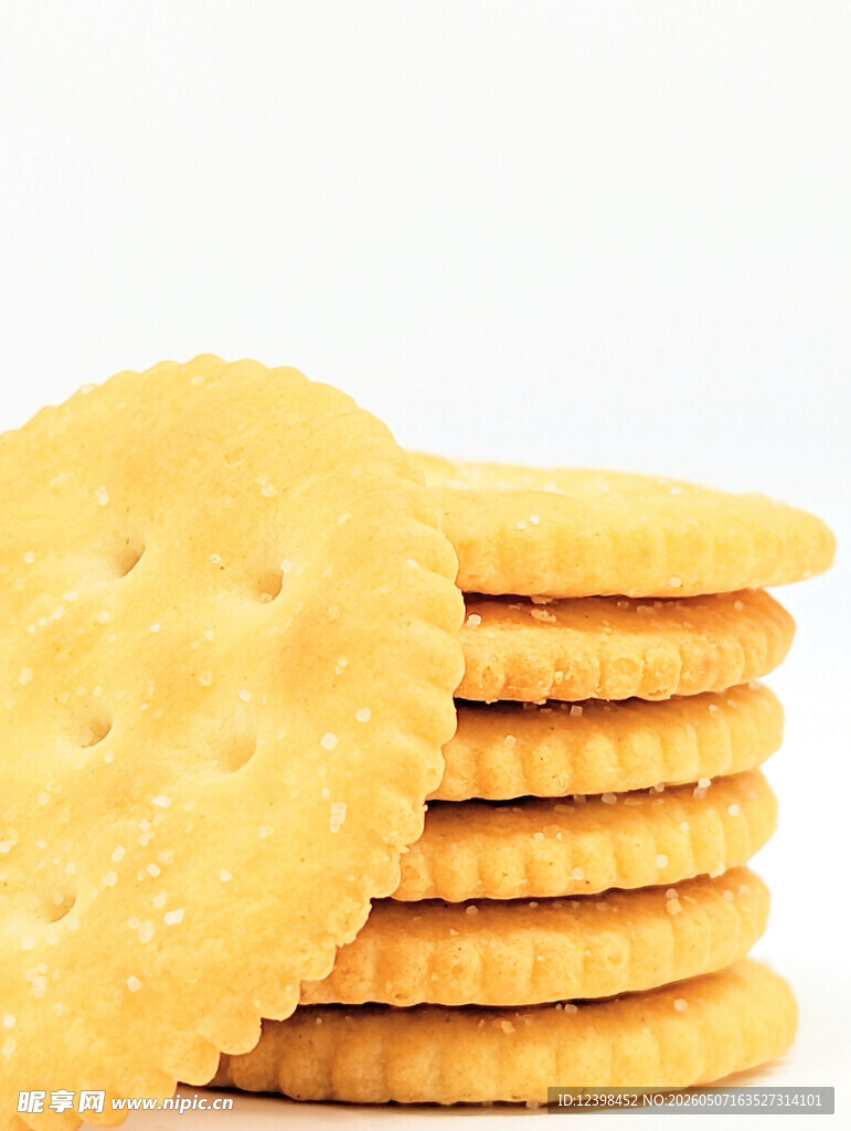 堆叠的美味圆形饼干