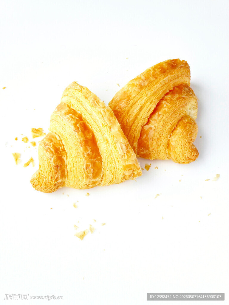 美味牛角面包切片展示