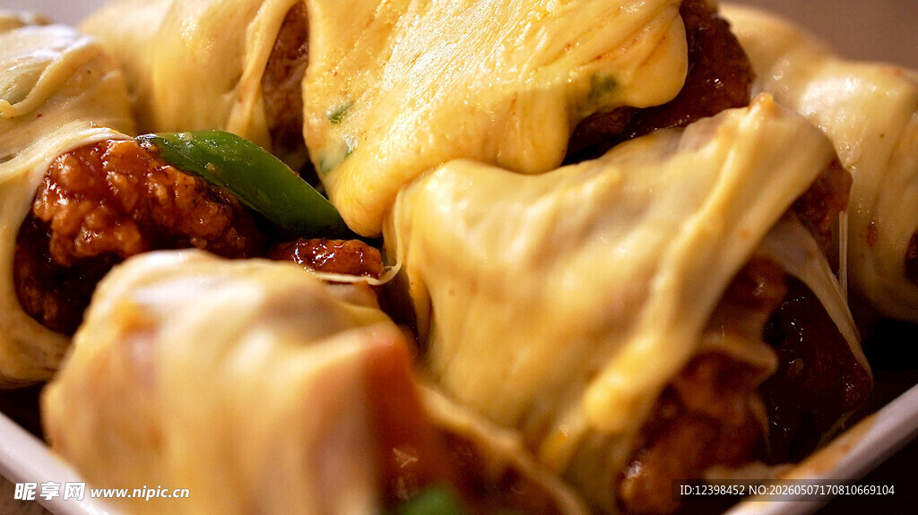 美味特色卷饼与配菜