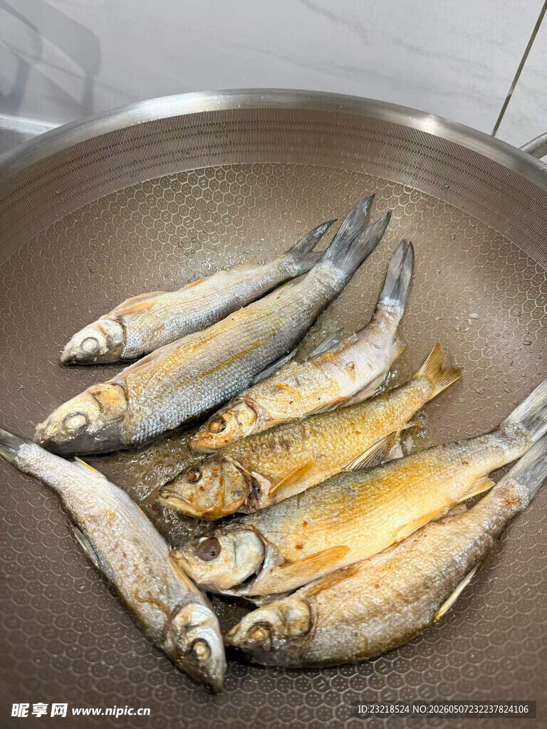 煎鱼