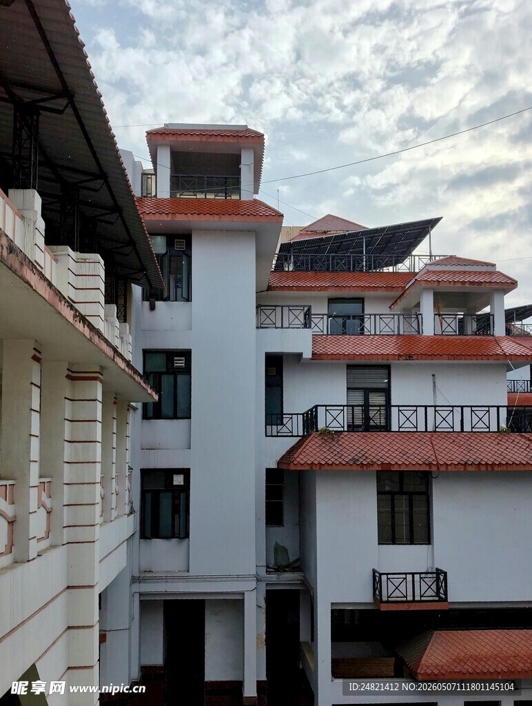 多层特色建筑外观景观