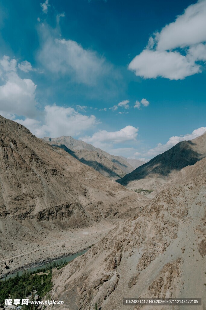 壮丽山景
