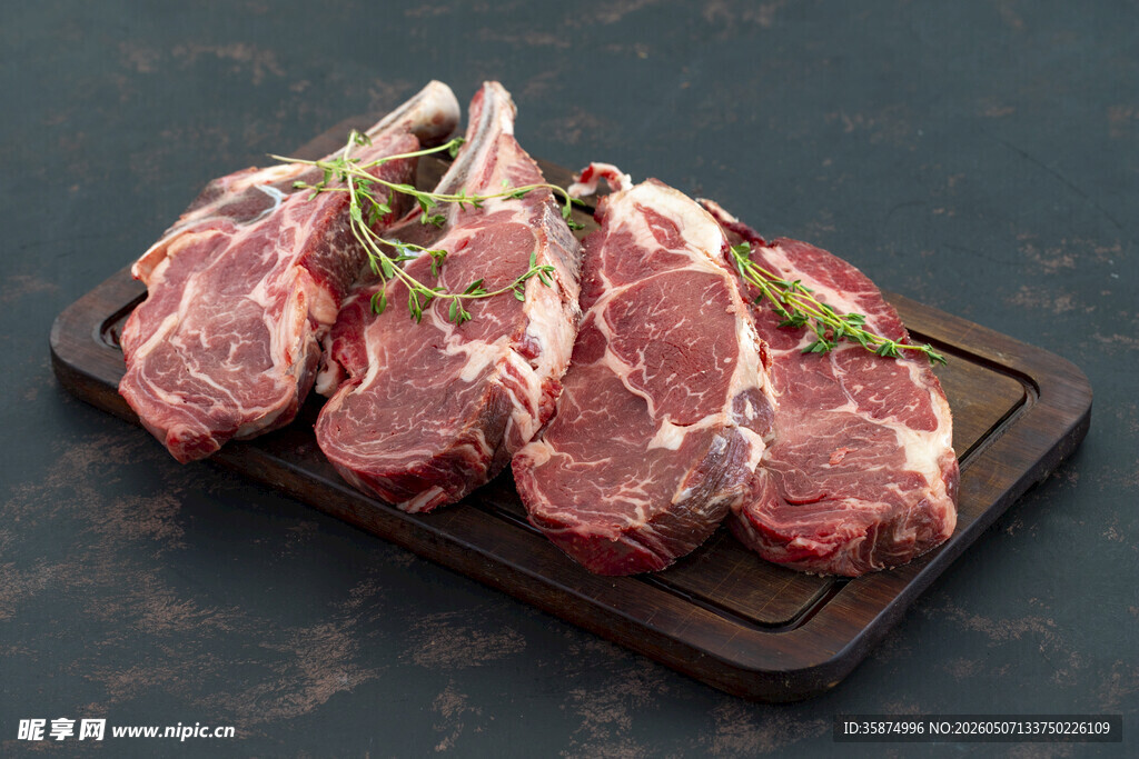 生牛肉