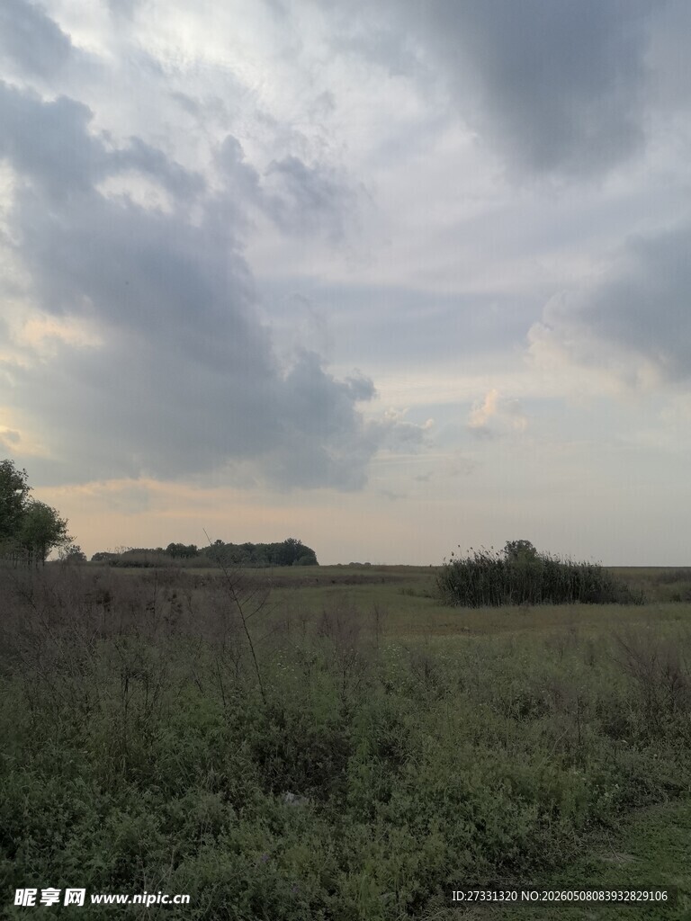 草原暮色风景