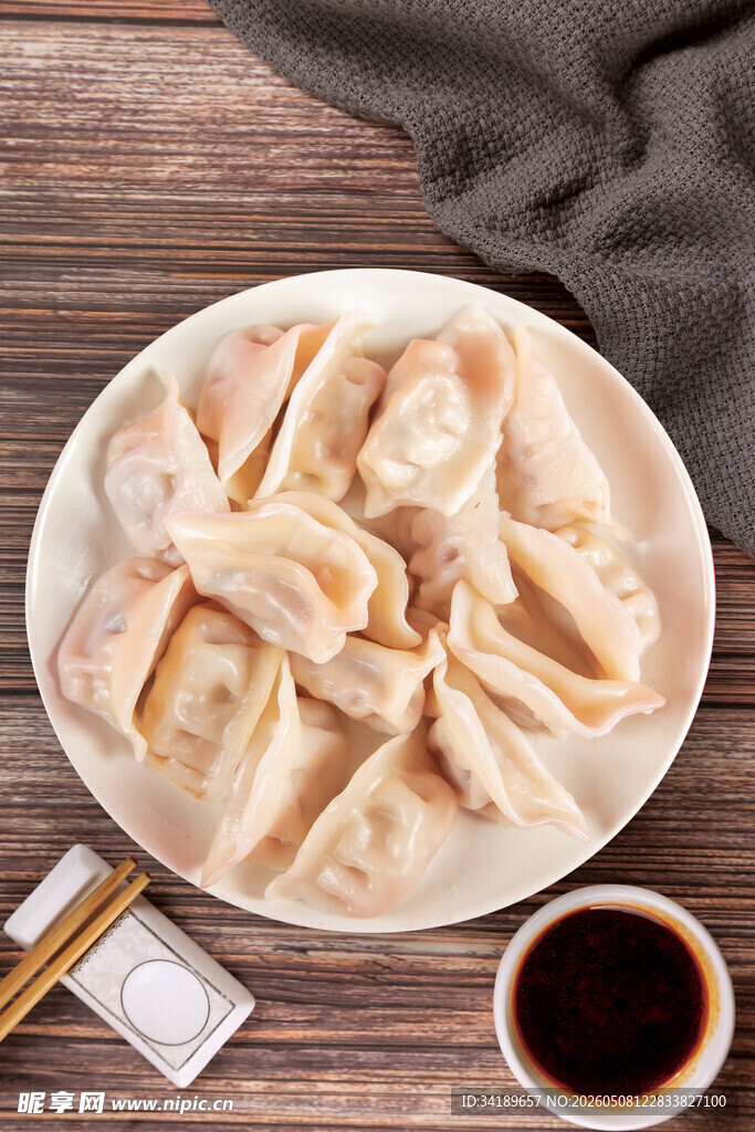 饺子配蘸料