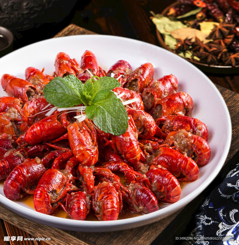 美味小龙虾