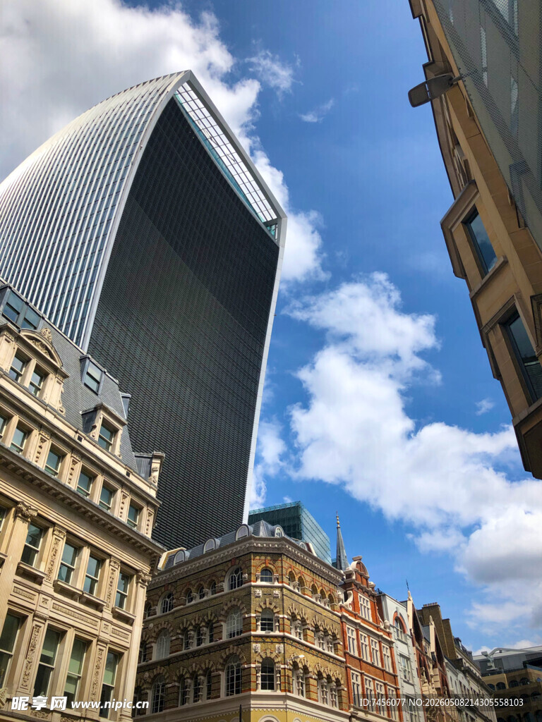 伦敦新旧建筑对比景观