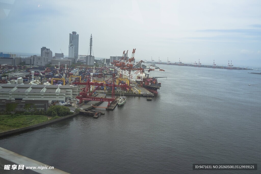 日本港口俯瞰景象