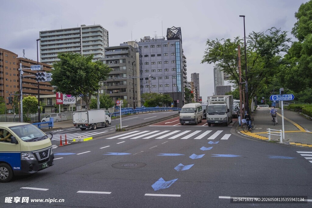 日本城市道路街景