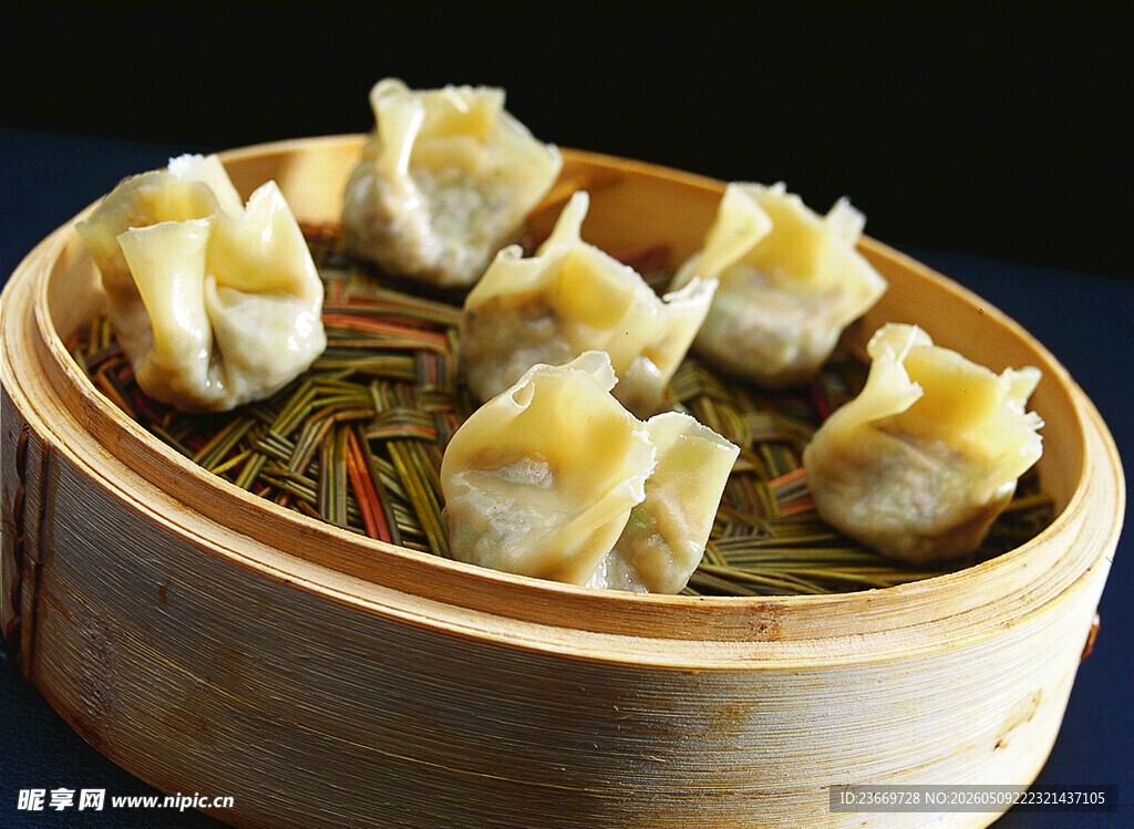 竹笼蒸饺