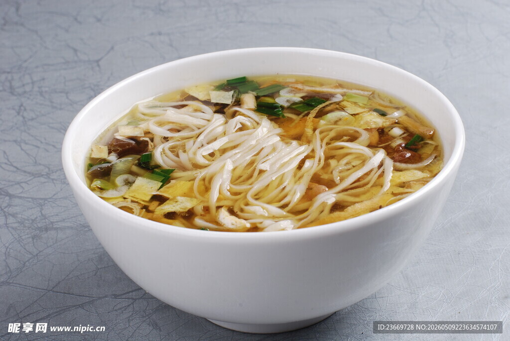 美味鸡汤面