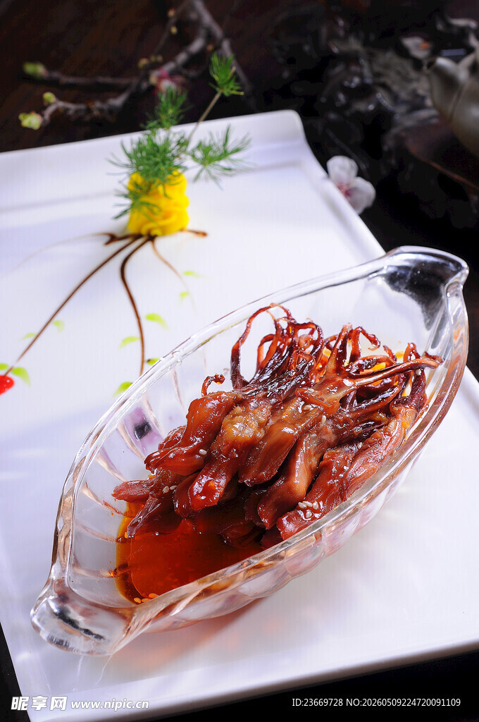  酱鸭舌
