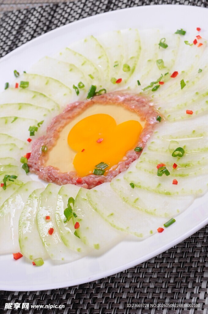冬瓜酿肉配蛋黄美食
