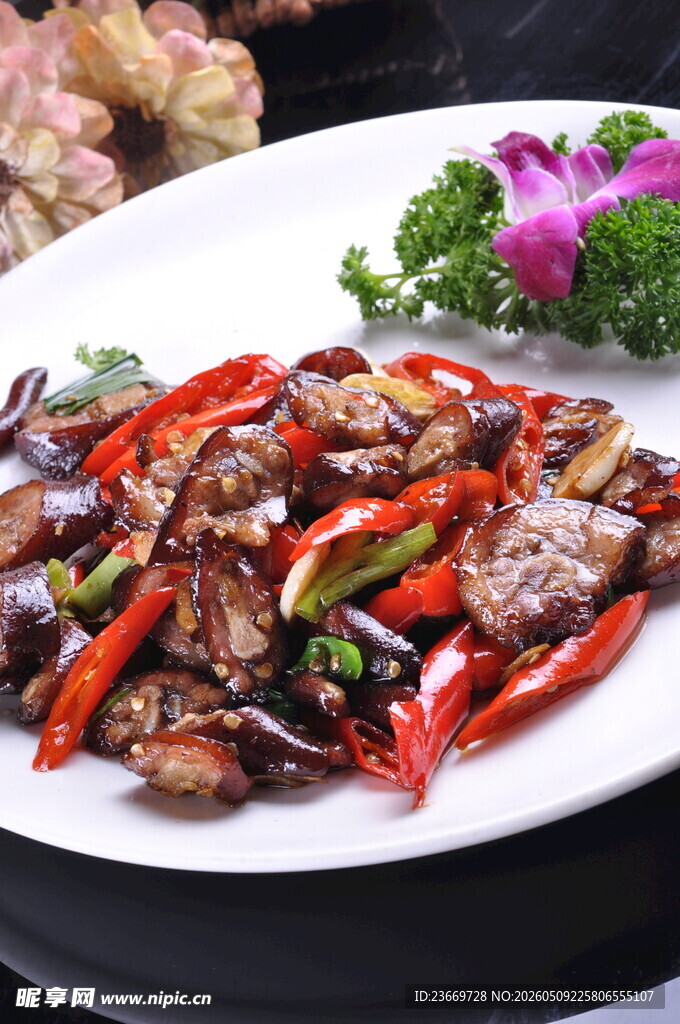 美味红椒炒牛肉片