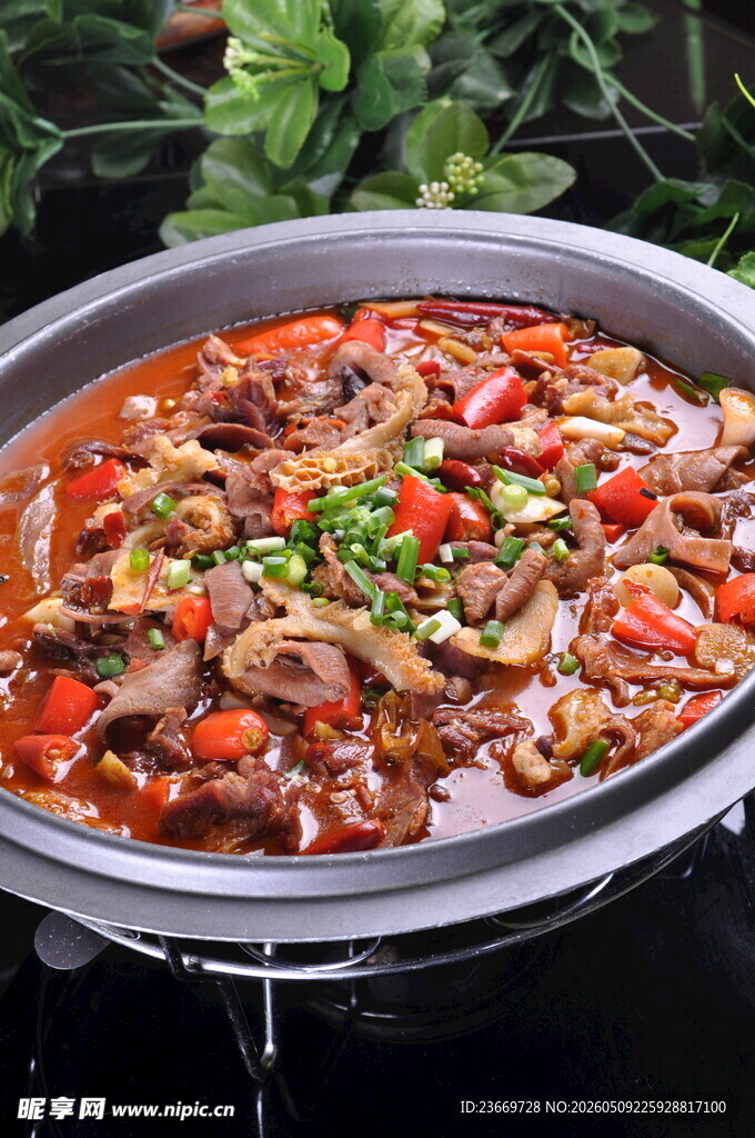 美味麻辣干锅食材丰富