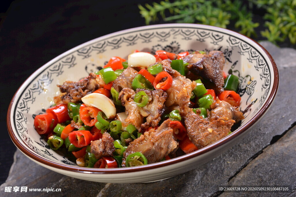 香辣炒肉块