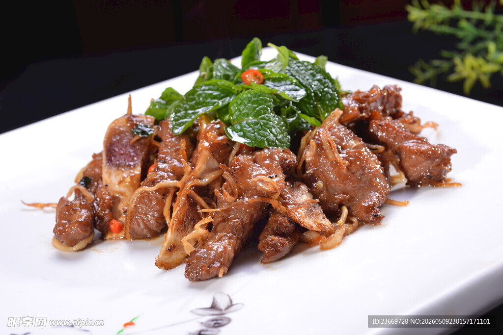 香嫩牛肉摆盘