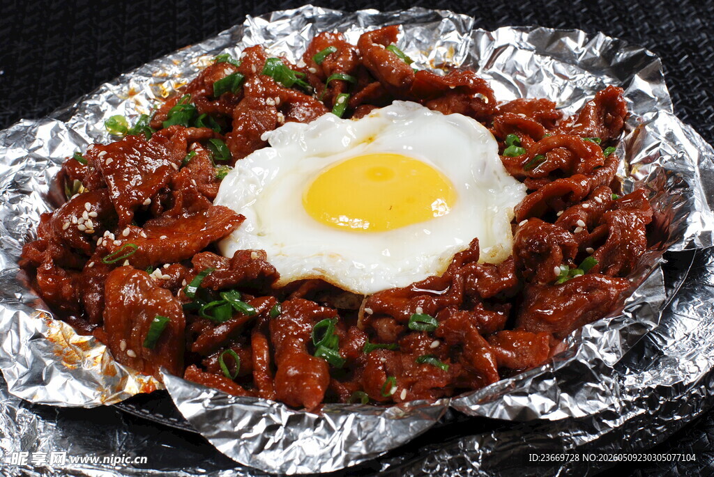 锡纸牛肉煎蛋