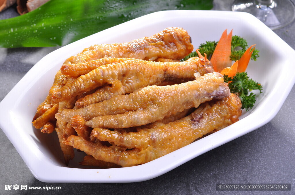 美味卤鸡爪