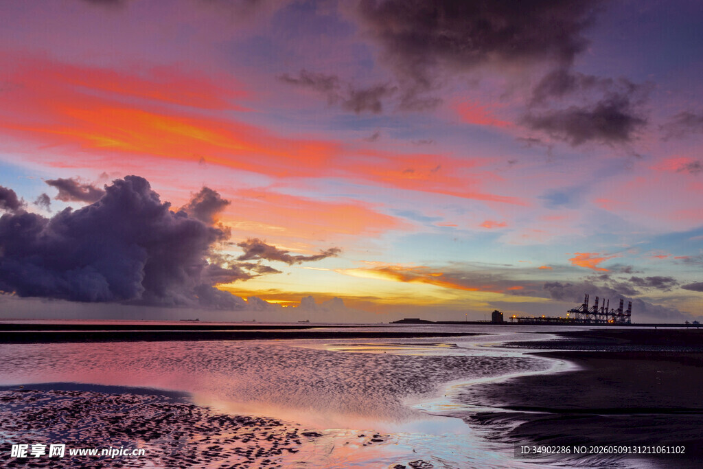 绚丽海边日落美景
