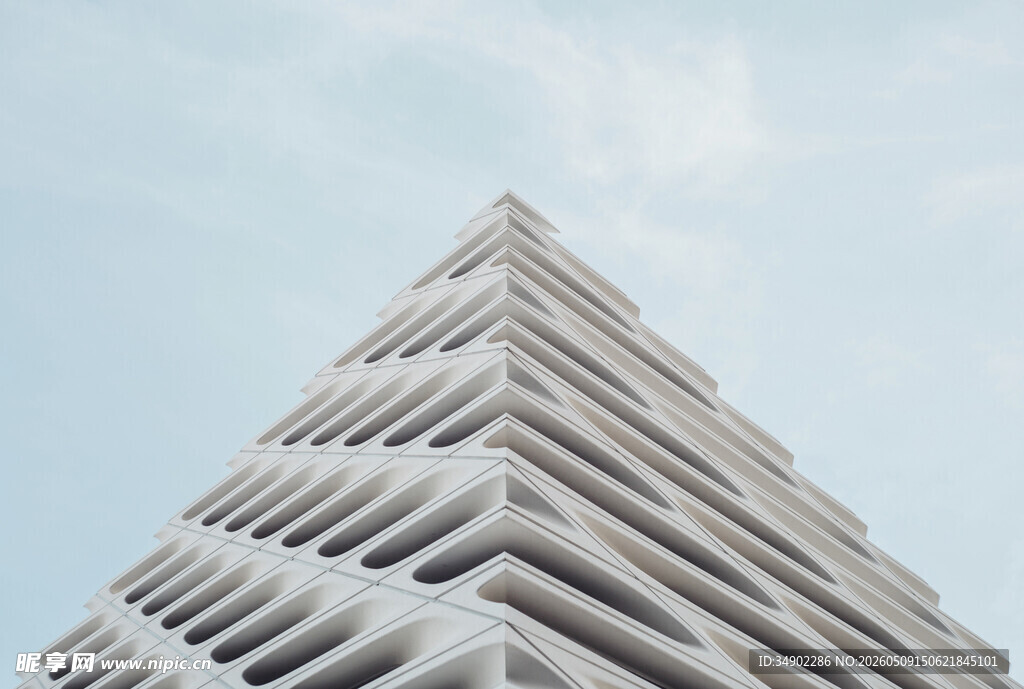 几何造型的独特建筑外观