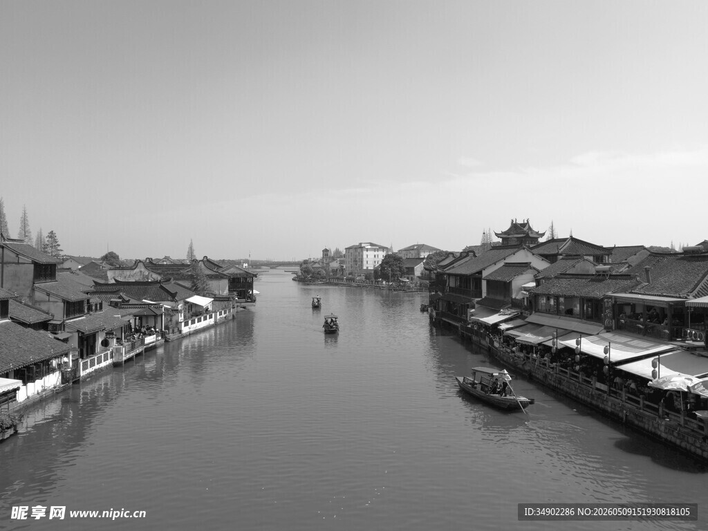 水乡河道船只景观