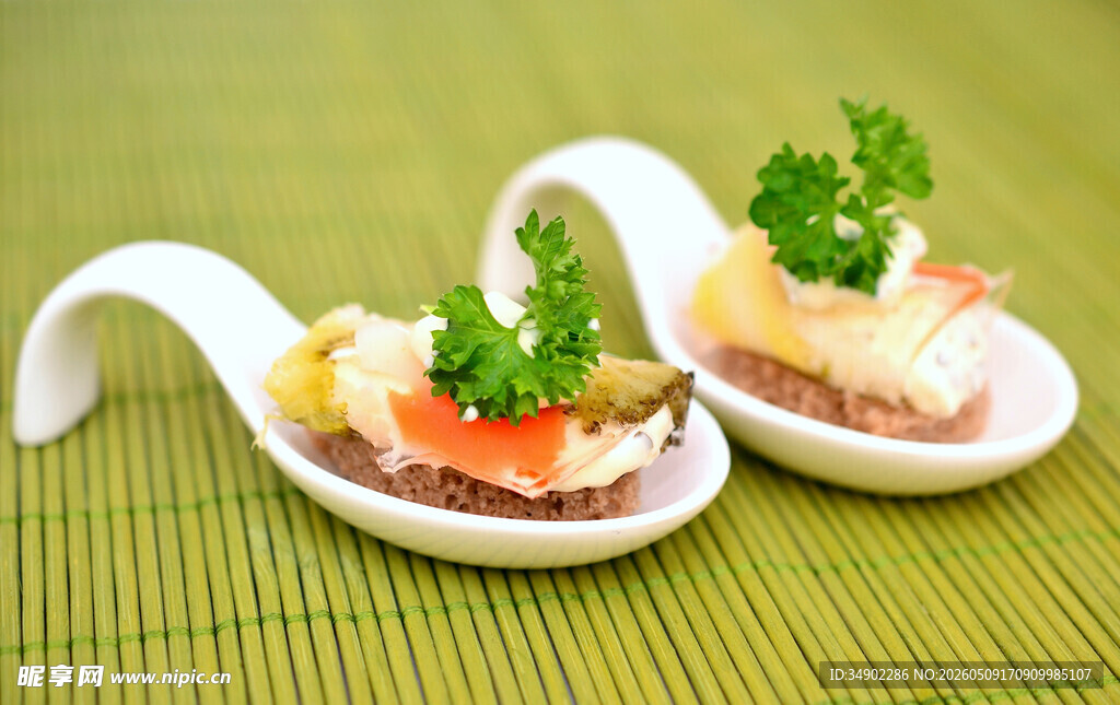 精致美味小食拼盘