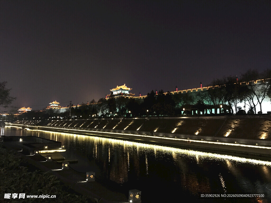西安城墙夜景