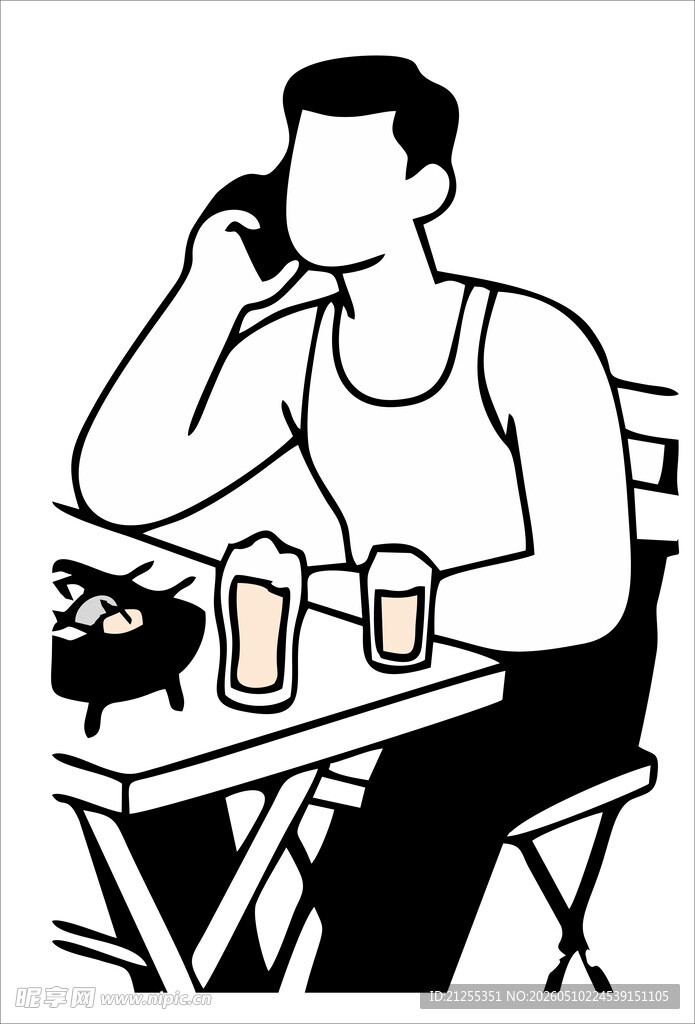 男人桌边打电话喝啤酒