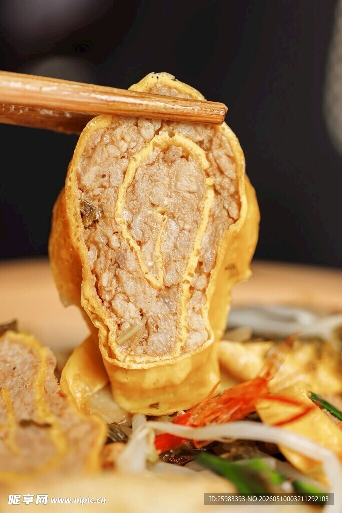 蛋肉卷