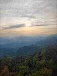 山间云海日出壮丽景色
