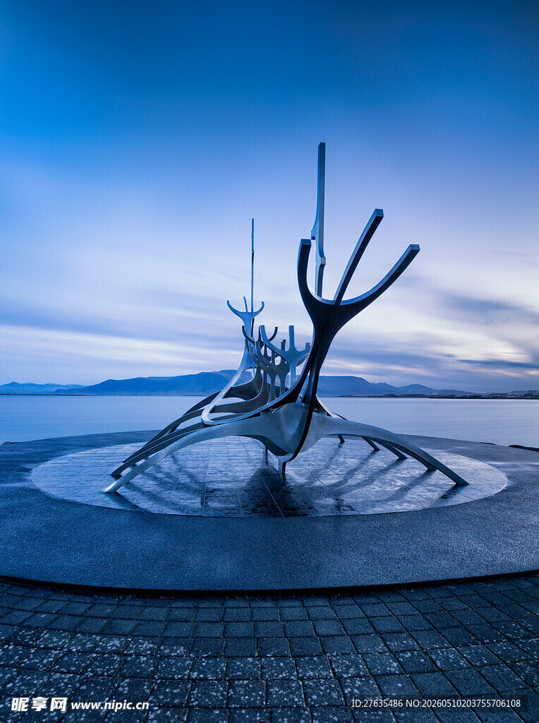 冰岛太阳航海者雕塑景观